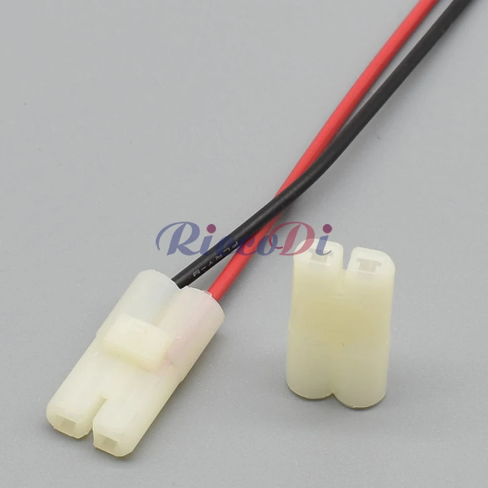 DJ7022-2.3-21 Automotive Igniter Plug Connector for Car and Motorcycle Ignition Wiring