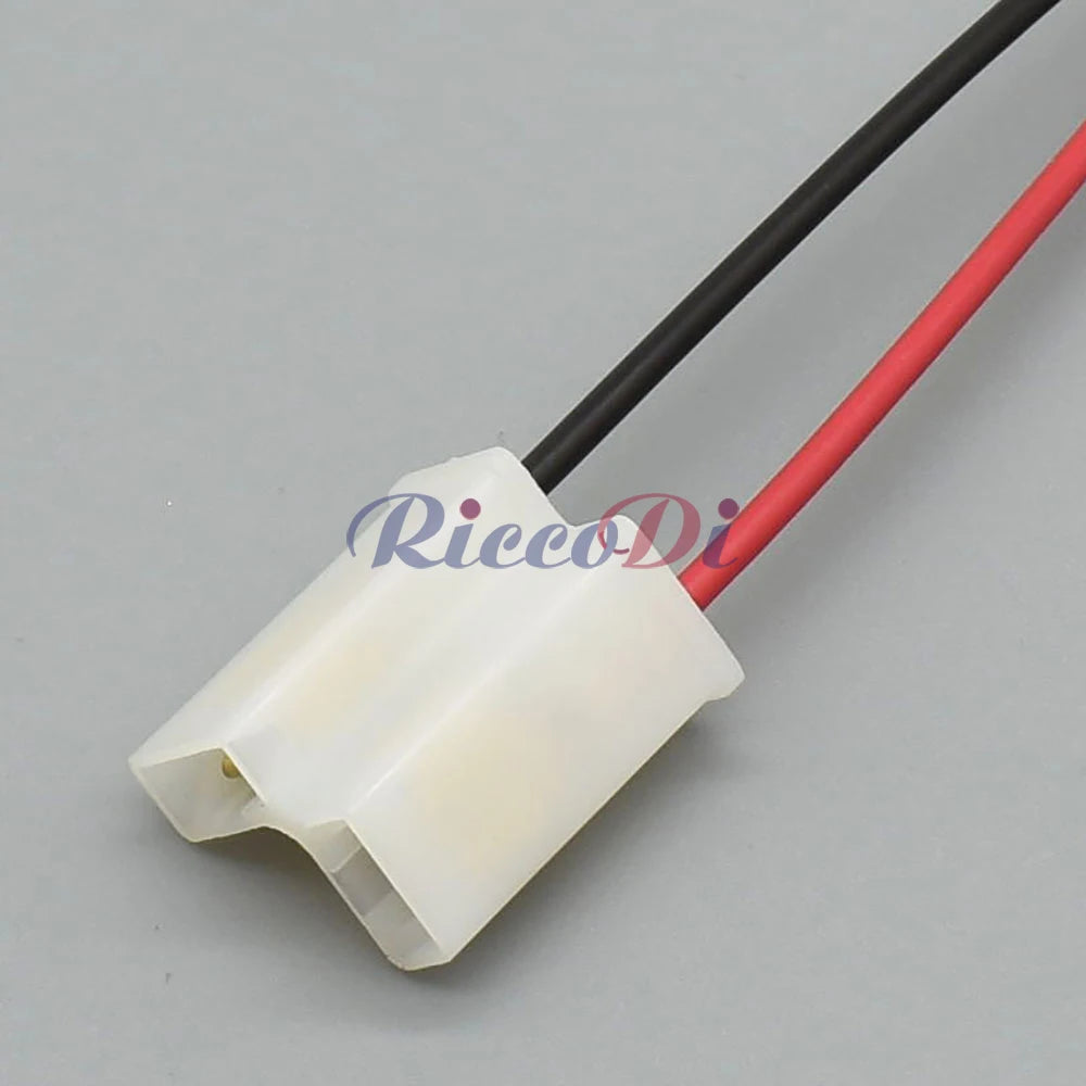2 Pin 6.3mm Waterproof Female Connector DJJ7021F-6.3-21 PA66 with Terminal Seal Automotive