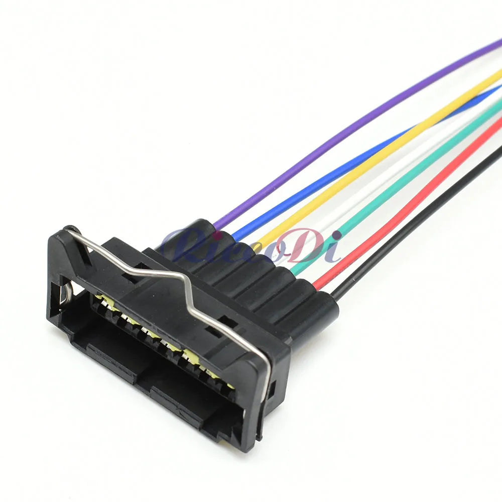 DJ7071-3.5-11 / DJ7071A-3.5-21 Automotive 7-Pin 3.5mm Engine Waterproof Connector — Wire Socket Plug