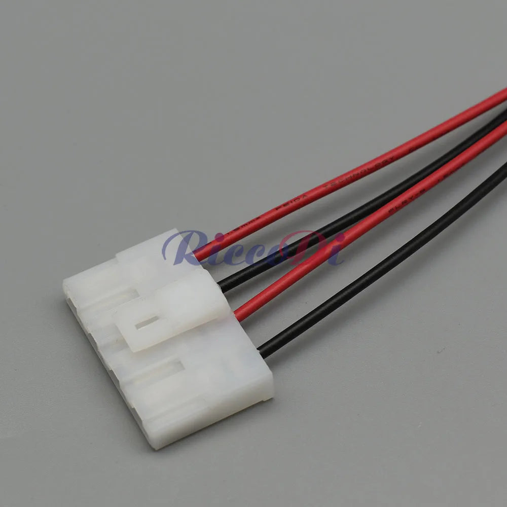 4 Pin New Energy Vehicle Connector PP0323802 DJ70415-6.3 6.3mm Waterproof Male Female