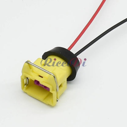 DJ7024F-3.5-21 2-Pin 3.5mm Yellow Waterproof Automotive Power Connector OEM DJ144473-4