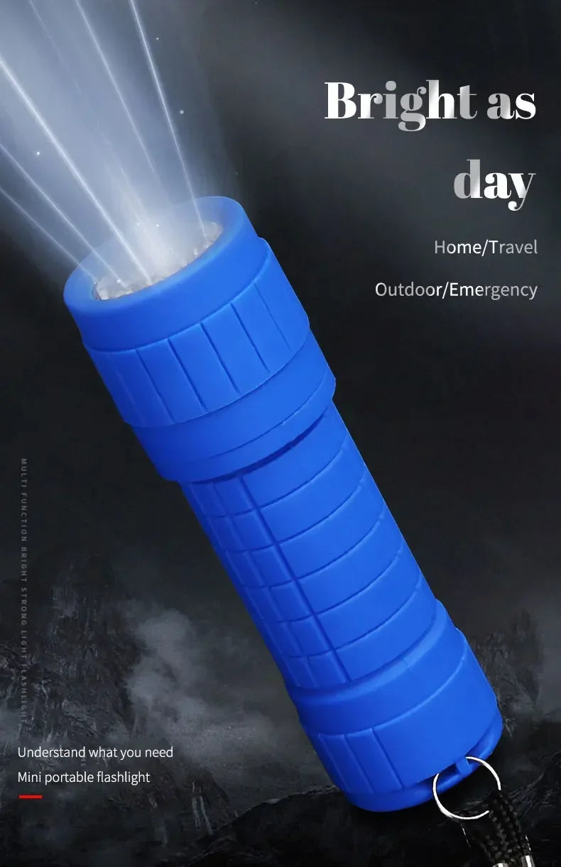 Mini Portable Children's Flashlight Nine XPE Lamp Beads Strong Lighting Using 3 NO.7 Batteries Fixed Focus Pocket Outdoor Torch