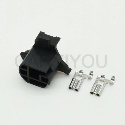 DJ70294-6.3-21 Automotive Low Beam Headlight Lamp Socket Wiring Harness Plug with Terminal