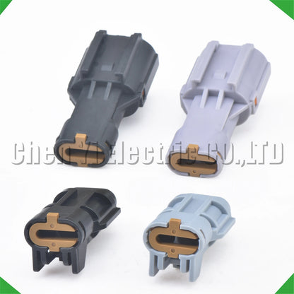 2 Pin Fog Lamp Connector 7222-1424-30 7123-1424-30 MG640322-4 Wire Harness Plug