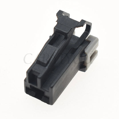 1 Pin 6.3mm Connector MG610983 7123-6013-30 7157-6210-40 DJ7016Y-6.3-21 Automotive Terminal