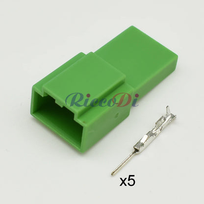 5 Pin 0.6mm JAE Connector IL-AG5-5S-S3C1 DJ7051A-0.6 PA66 Steering Booster for Toyota