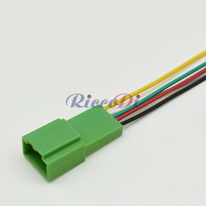 5 Pin 0.6mm JAE Connector IL-AG5-5S-S3C1 DJ7051A-0.6 PA66 Steering Booster for Toyota