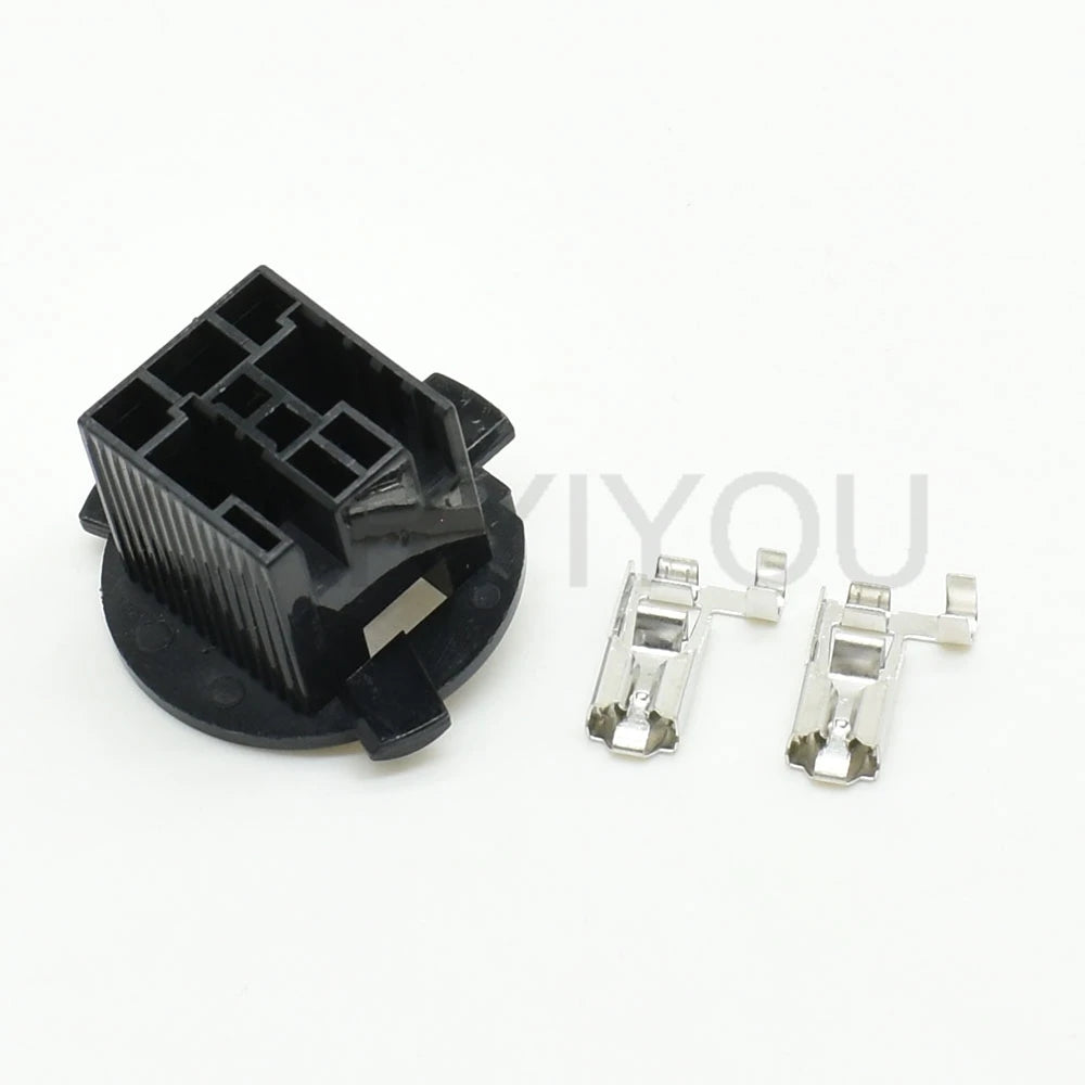 DJ70294-6.3-21 Automotive Low Beam Headlight Lamp Socket Wiring Harness Plug with Terminal