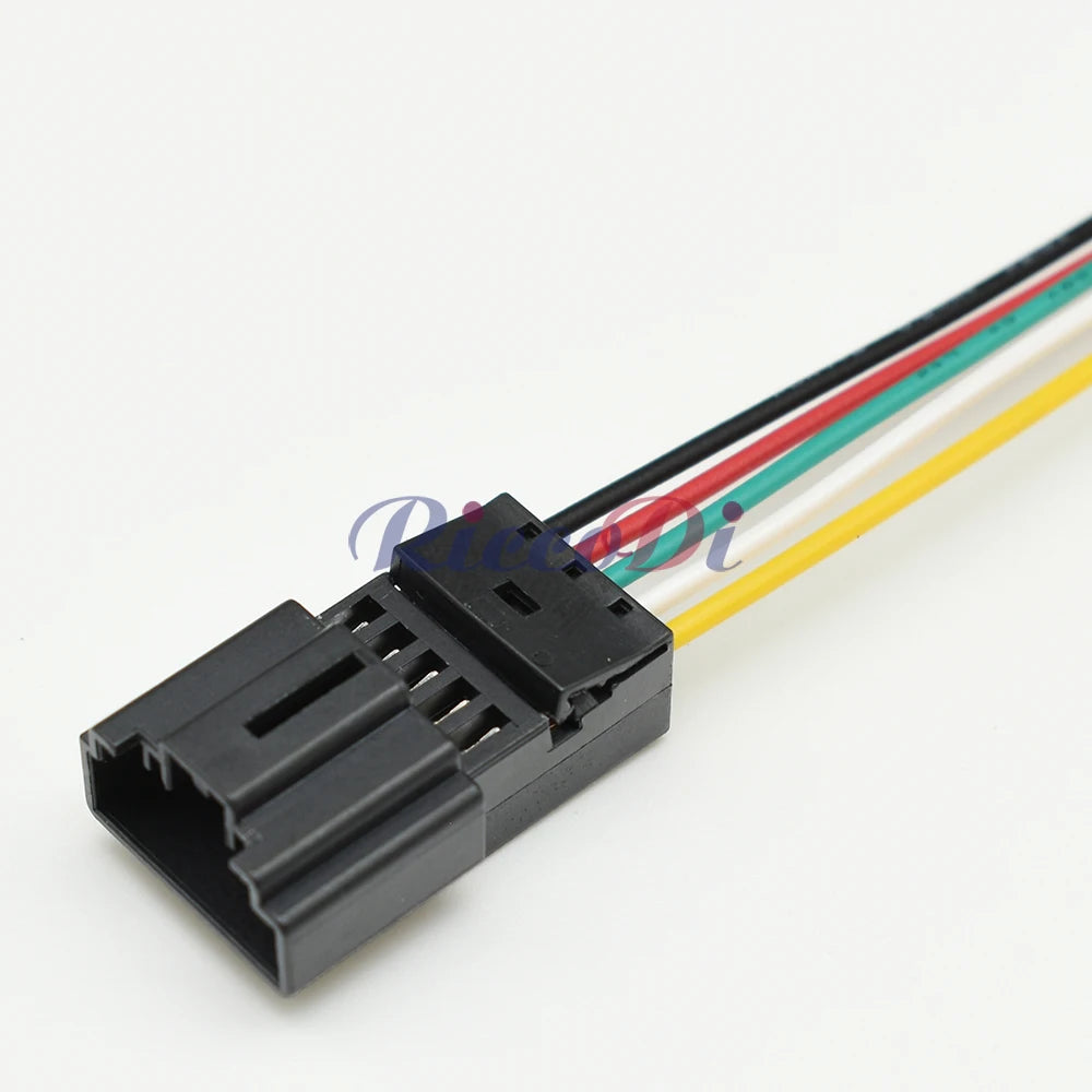 5 Pin 0.6mm Steering Wheel Connector 8R0973605 1418778-2 1563569-1 8R0973705 DJ7055YB-0.6