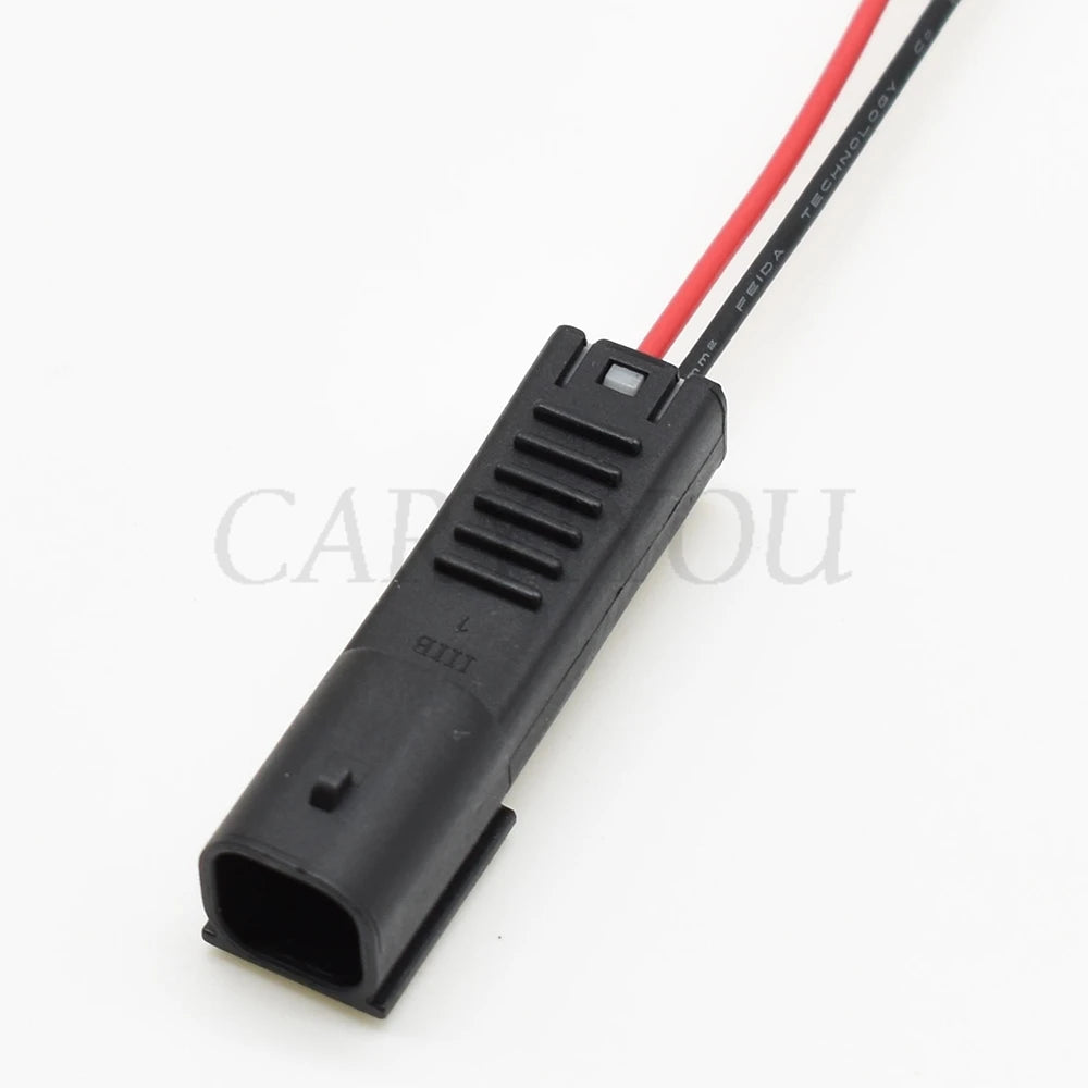 Automotive Starter Socket with Terminal Electric Spray Wire Connector Compatible with 6189-6904