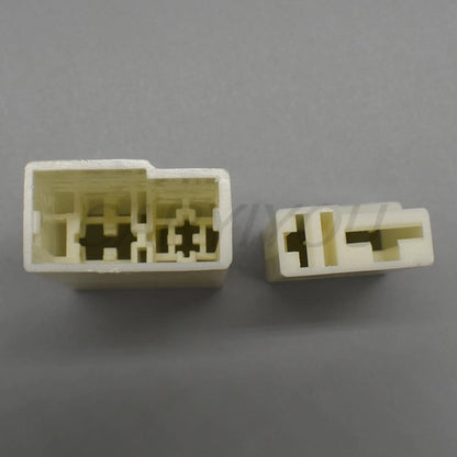 DJ7021-6.3/9.5-11/21 2-Pin Waterproof Automotive Connector Plug with Terminal for Car Wiring