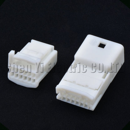 12 Pin Central Control Cable Connector 1318774-1 1318772-1 for Toyota Nissan