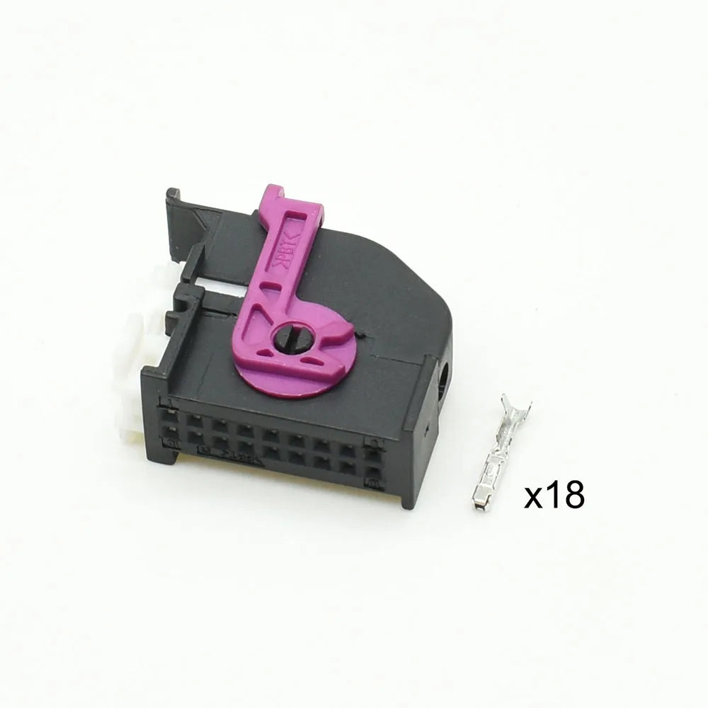 1-1355350-1 / 1-1355349-1 Automotive 18-Pin Connector — VW Air Conditioning Panel & Amplifier Wire Plug