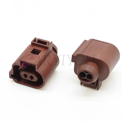 Automotive Electric Hand Brake Rear Wheel Cylinder Motor Connector Plug 1J0973802 / 1J0973702A / 1J0973702A