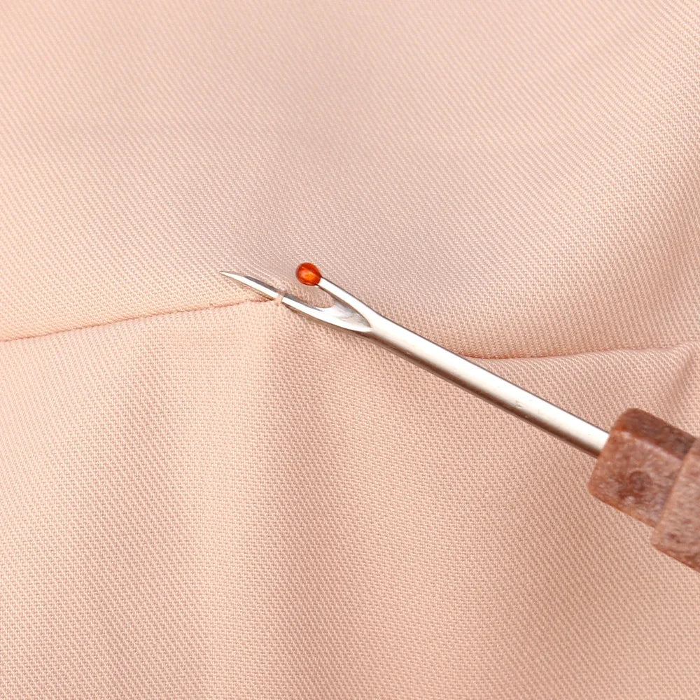Steel Thread Cutter & Seam Ripper – Sewing Stitch Removal Knife with Wooden Handle for DIY Sewing & Needle Craft (1/10pcs)