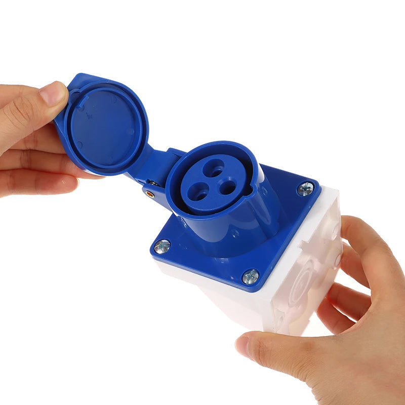 IP44 220V 16A Industrial Waterproof 3 Pin Plug & Socket Connector