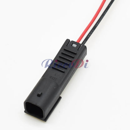 Automotive Starter Socket with Terminal Electric Spray Wire Connector Compatible with 6189-6904