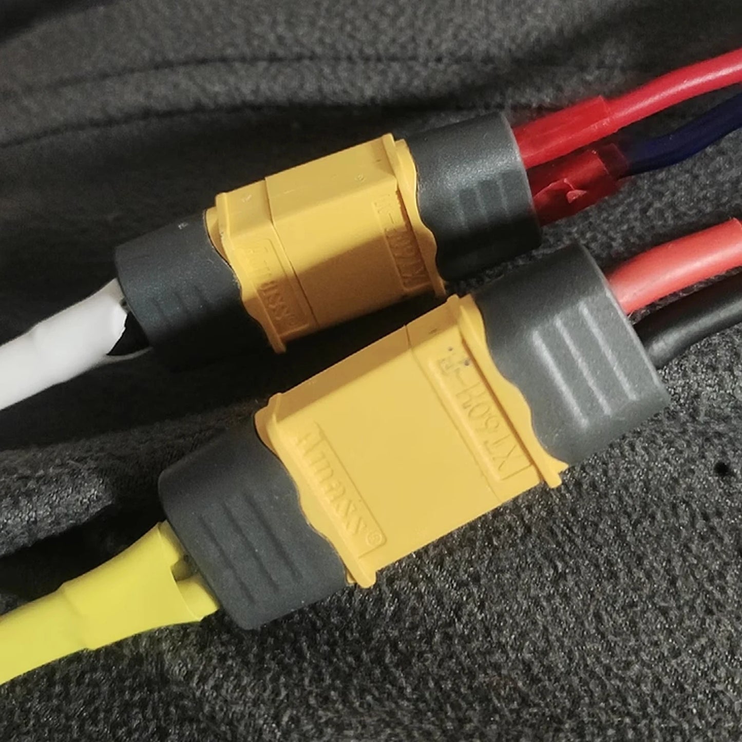 XT60H Plug Male Female Connector with Sheath for RC LiPo Battery
