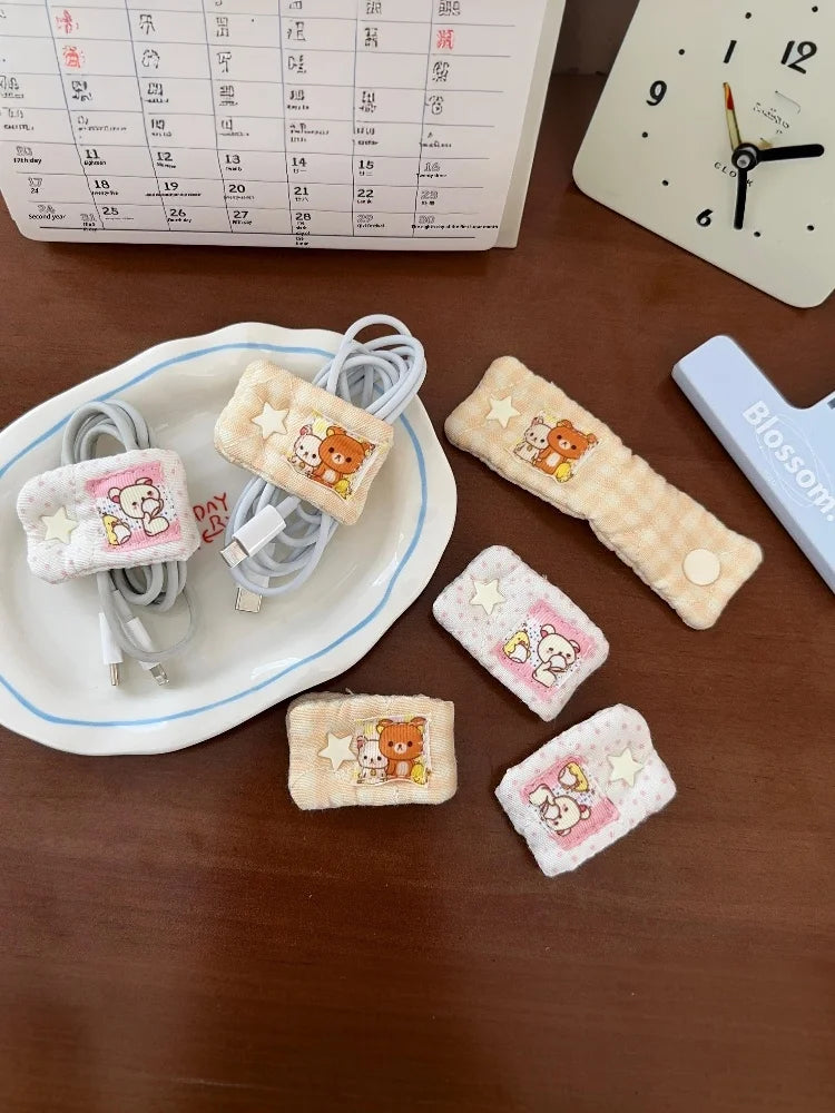 Portable Charging Cable Organizer – Cartoon Data Cable Storage Clip for Cable Management (Compatible with Rilakkuma / Mashumaro)