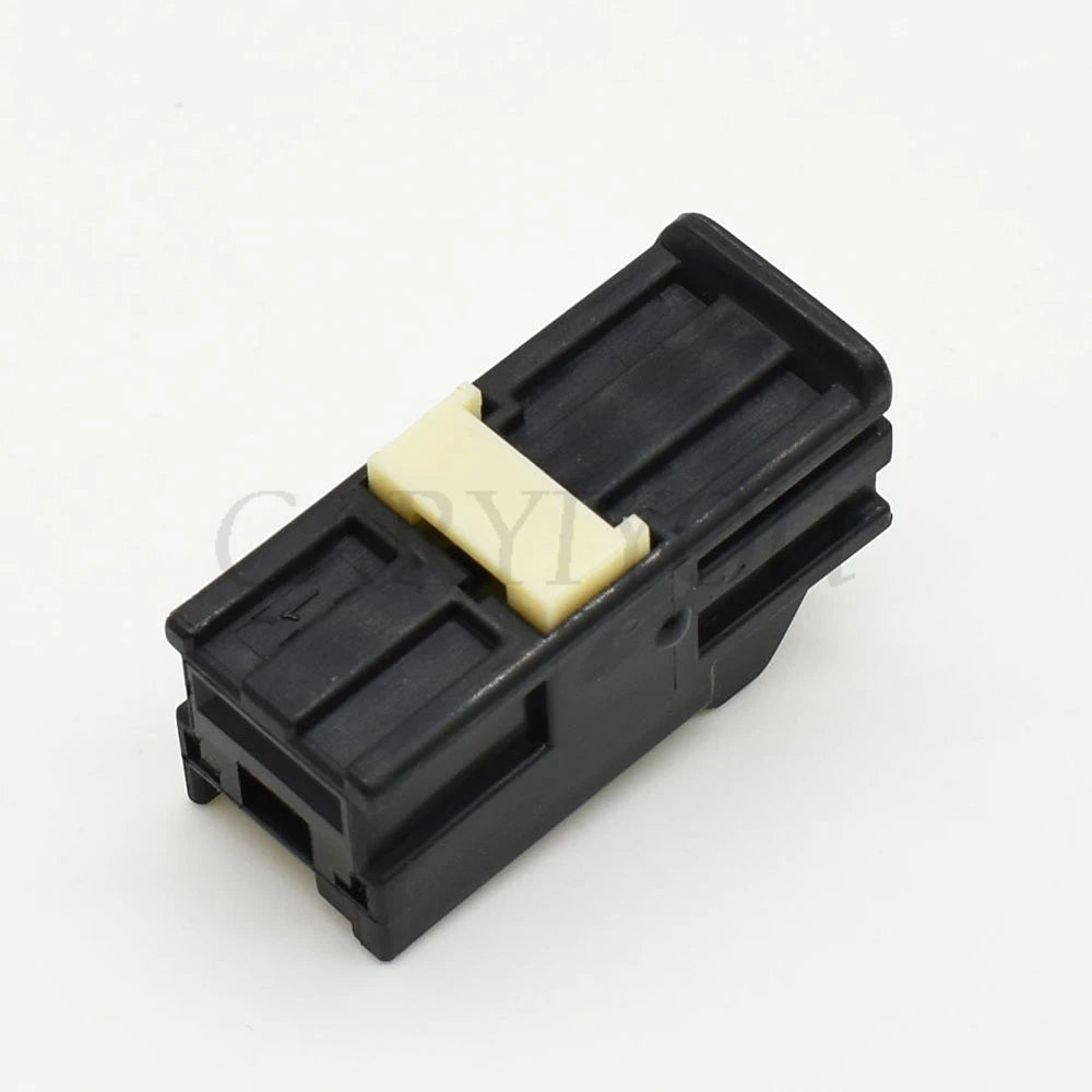 1 Pin 9.5mm High Current Connector DJ7012A-9.5-21-B Milky Yellow Automotive Wiring Plug