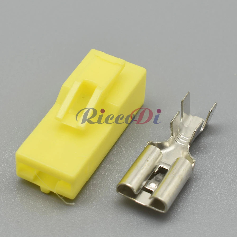 1 Pin 9.5mm Female Connector DJ7015-9.5-21 Automotive Fuse Box Housing Wiring Socket