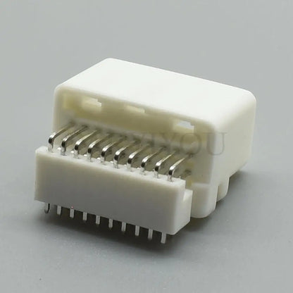 1473750-1 / 1473807-1 Toyota 20-Pin CD Player Wiring Harness Socket — Low Current Audio Connector