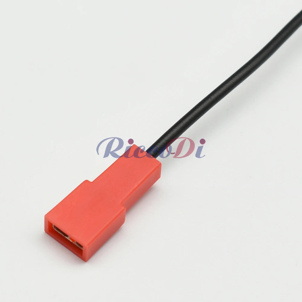 DJ7013B-6.3-21 Automotive Yellow Rectangular Connector — 6.3mm 1-Pin Jacketed Wiring Plug with Terminal