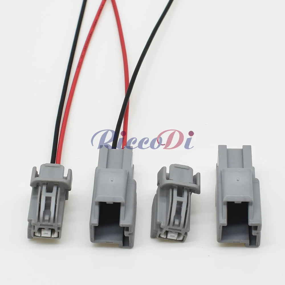 7282-6443-40 / 7283-6443-40 2-Pin Waterproof Automotive Wire Harness Connector Socket