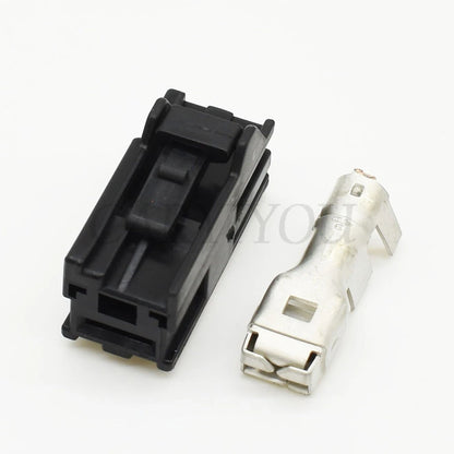 1 Pin 9.5mm High Current Connector DJ7012A-9.5-21-B Milky Yellow Automotive Wiring Plug