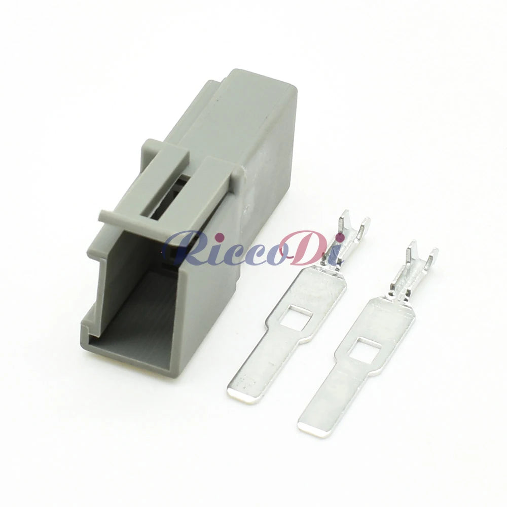 DJ70296-6.3-11/21 2-Pin 6.3mm Waterproof Automotive Connector Plug with Terminals