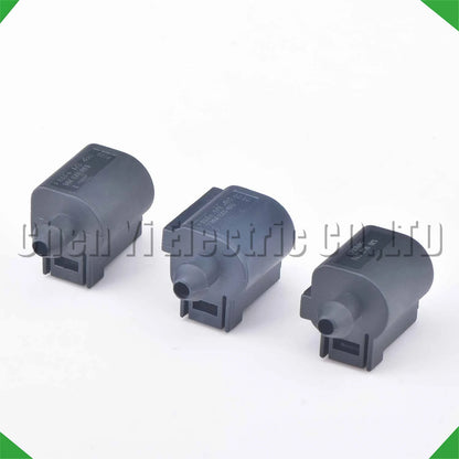 1 Pin Oil Pressure Sensor Connector 1J0937081 1J0973701 For VW Jetta Golf