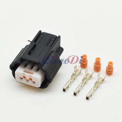 3-Pin Waterproof Female Connector PK605-03027 for Mitsubishi Automotive Wiring Harness Plug