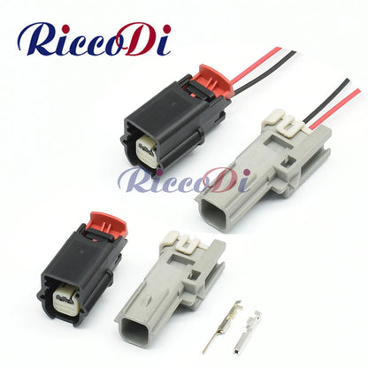 DJ7029Y-0.6-11 / 70230A-1-21 Automotive 2-Pin 0.6mm Wire Connector Set with Terminals