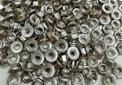 100PCS/Lot  32650 Battery Screw Nuts M4*5 Nickel-plated No-weld Mounting Nut Screws with Pad for DIY LiFePO4 Battery
