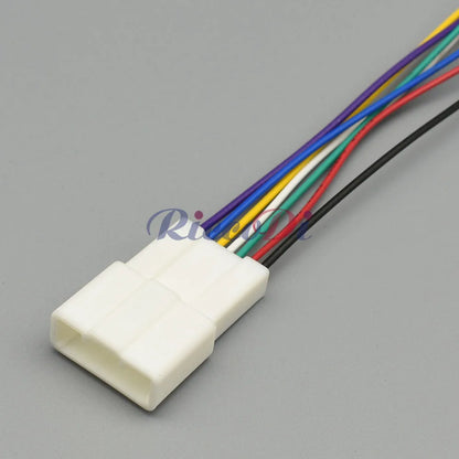 Automotive 7-Pin 0.6/1.2 Series Composite Connector — Toyota Central Control Latch Plug Male Female Docking Socket