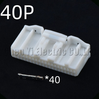 40 Pin Navigation Screen Connector 1674312-1 For Toyota Nissan
