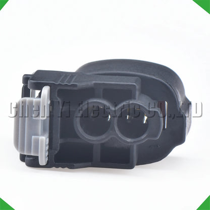 2 Pin Ignition Coil Connector 49093-0211 for Kia Carnival K4 K5 Elantra