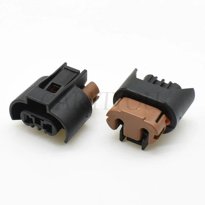 2-Pin Automotive Female Connector DJ7029W-2.8-21 — Low Beam & Fog Lamp Plug for Toyota Corolla & VW Golf 6