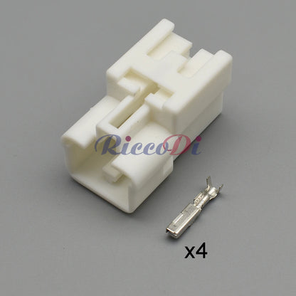 4 Pin 2.2mm Waterproof Connector 1300-3849 13940682 DJ7041Y-2.2/4.8 PA66 with Terminals