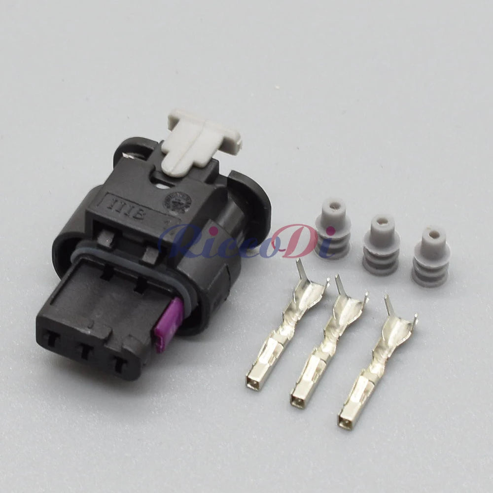 3 Pin Automotive Sensor Connector 1488991-6 805-121-523 for Tesla Model 3 Crankshaft Parking Cam