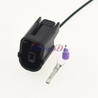 DJ70112A-1-11 / DJ70112A-1-21 Automotive Male & Female Connector — 1-Pin with Crimp Terminals