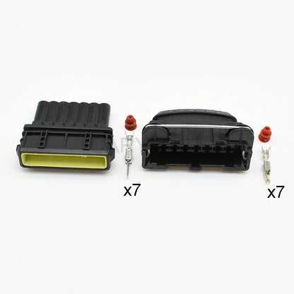 DJ7071-3.5-11 / DJ7071A-3.5-21 Automotive 7-Pin 3.5mm Engine Waterproof Connector — Wire Socket Plug