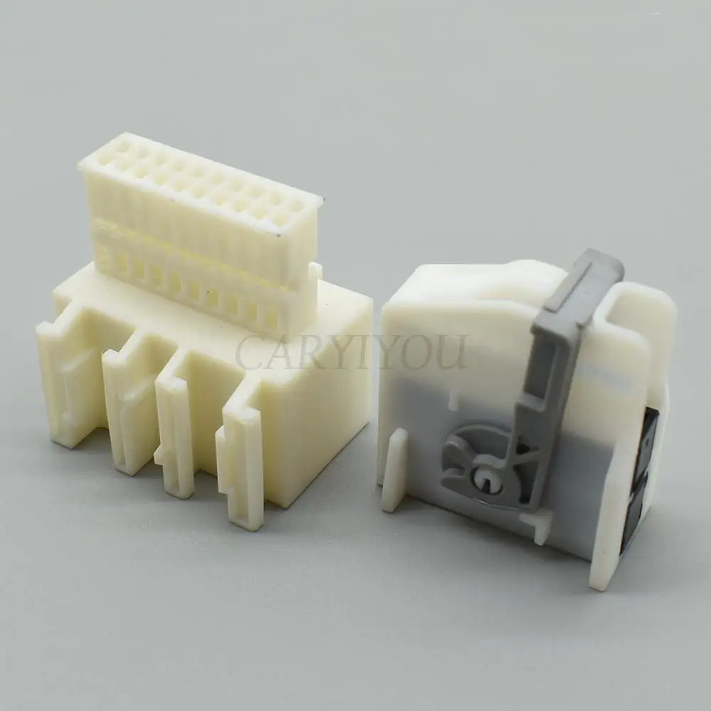 2-1718422-1 / 2-1719021-3 Automotive 20-Pin Low Power Wire Socket Connector — Plastic Housing Plug