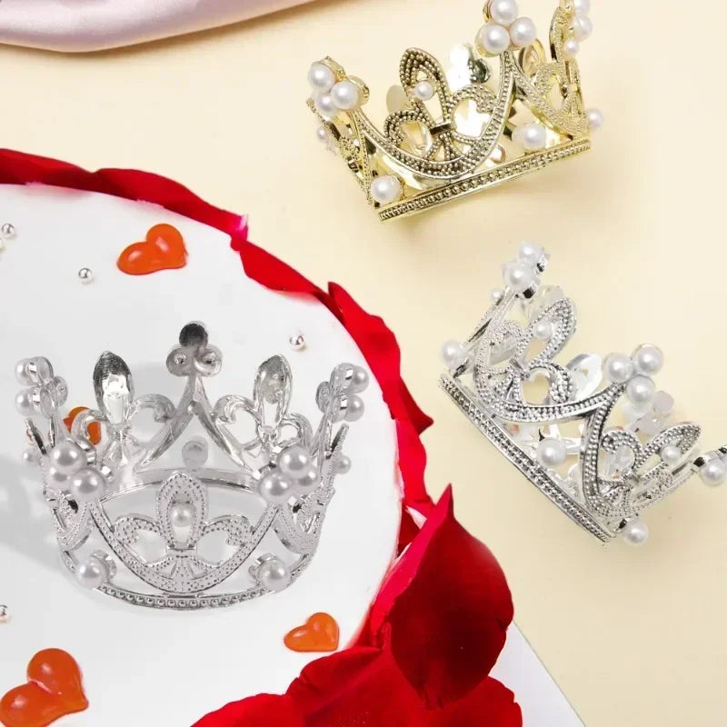 Wholesale Crown Cake Decoration Gold Silver Pearl Crown Topper Mini Princess Headwear Decoration Birthday Wedding Decor Supplies