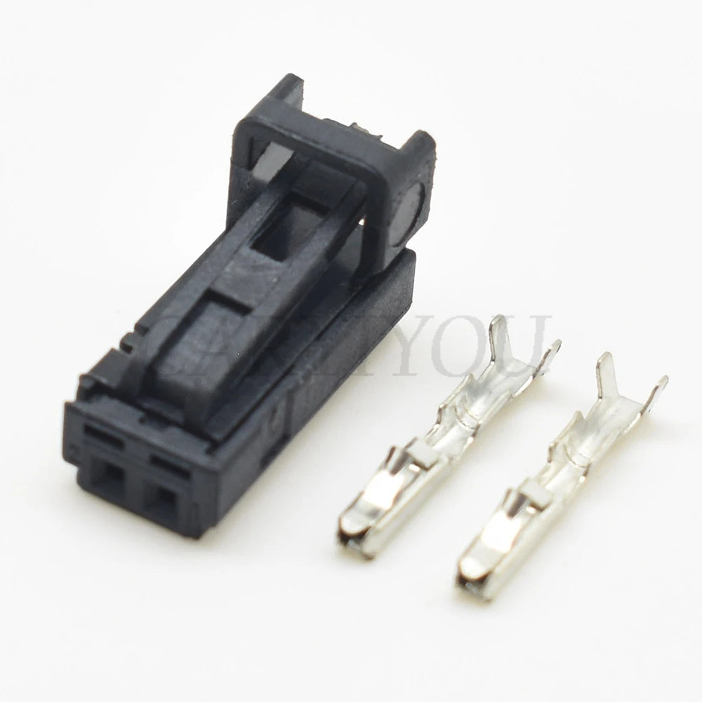 Automotive License Plate Lamp Wire Harness Socket with Terminal Compatible with 1-1534113-1 1534155-1 4B0971832 4E0972575