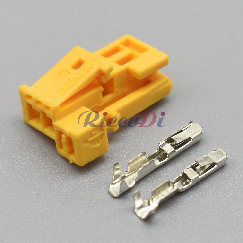 2 Hole Car Connector Plug for Mercedes Benz CAN New C-Class Tweeter Audio Socket 1-1418639-1