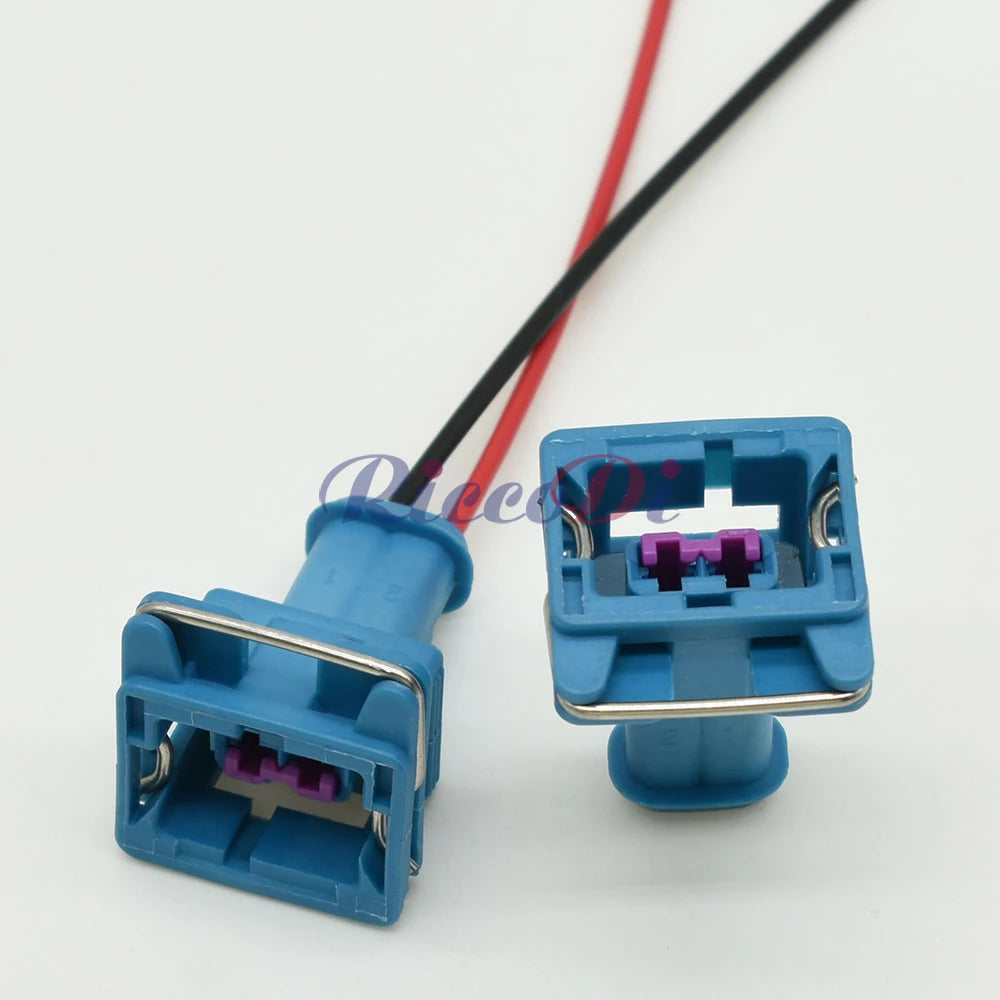 DJ7024YD-3.5-21 2-Pin 3.5mm Waterproof Automotive Connector Plug with Terminals