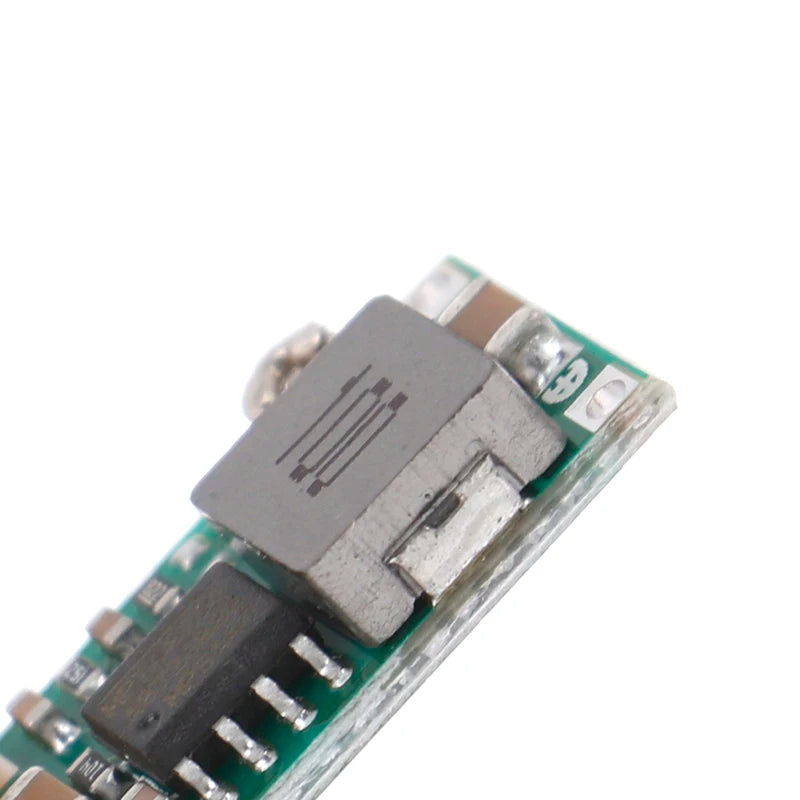 Mini DC-DC Step Down Converter 5-23V to 3.3/6/9/12V 3A