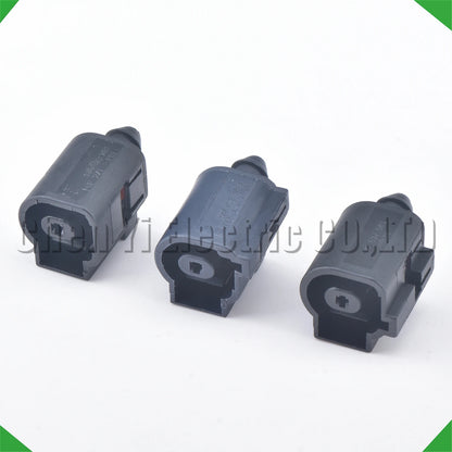 1 Pin Oil Pressure Sensor Connector 1J0937081 1J0973701 For VW Jetta Golf