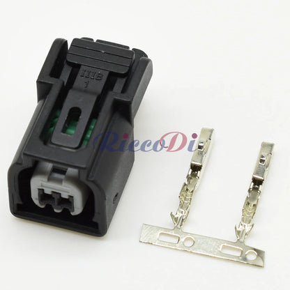 Automotive Starter Socket with Terminal Electric Spray Wire Connector Compatible with 6189-6904